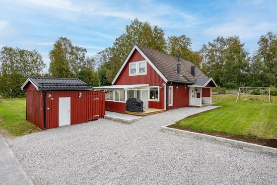 Villa, Lastbåtsvägen 16, Alnö - Vihaga, Sundsvall