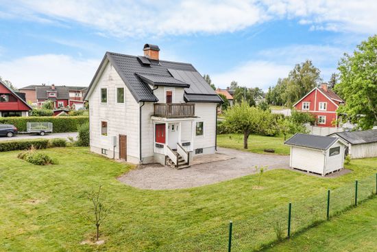 Villa, Idrottsvägen 4, Valla, Katrineholm