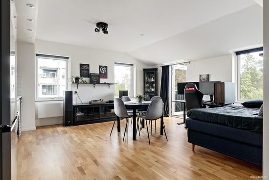 Bostadsrätt, Länsmansvägen 8A, Tumba, Botkyrka