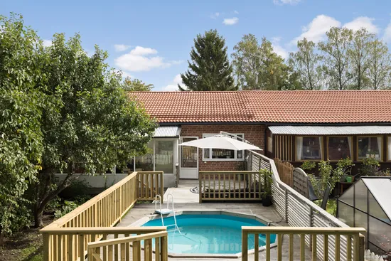 Villa, Radhus, Knypplanvägen 16, Skyttorp, Uppsala