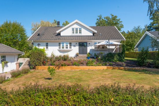 Villa, Tazettvägen 18, Ekensberg, Nyköping