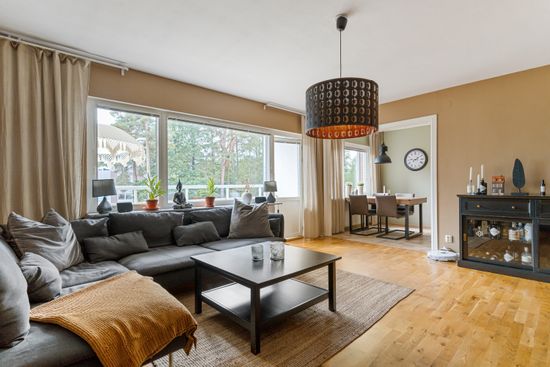 Bostadsrätt, Karlstorpsvägen 119, Karlstorp, Trollhättan