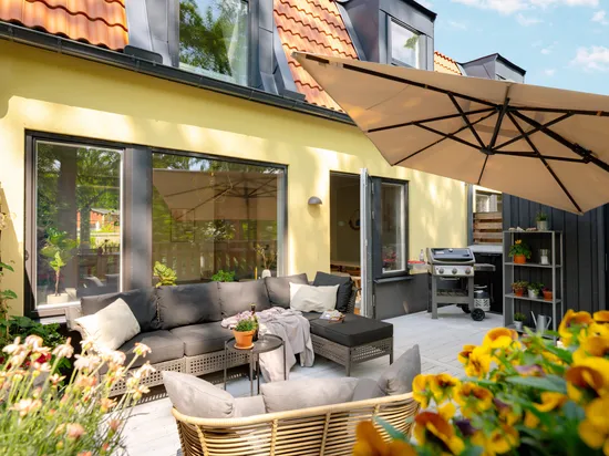 Radhus, Rådans Gårdsväg 54, Silverdal, Sollentuna