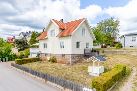 Villa, Pärongatan 4 & 6, Norrby, Oskarshamn