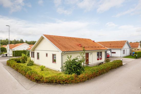 Villa, Silverplåtsvägen 2, Askeslätt, Lidköping