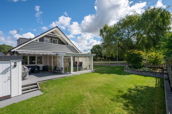 Villa, Radhus, Vitsippevägen 15, Hjulsbro, Linköping