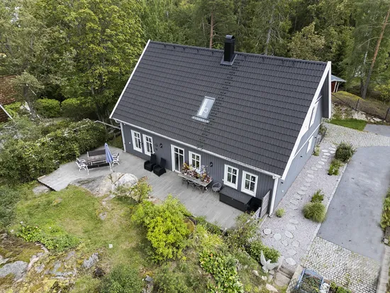 Villa, Älgvägen 14, Huddinge