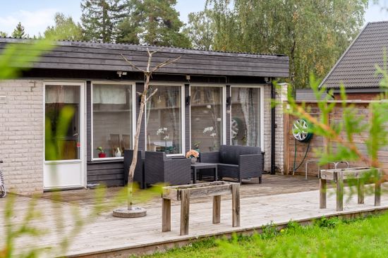 Villa, Granvägen 2, Rimbo, Norrtälje