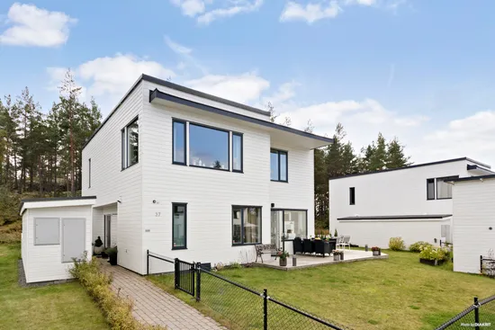 Bostadsrätt, Radhus, Tant Gredelins väg 37A, Uttran, Botkyrka
