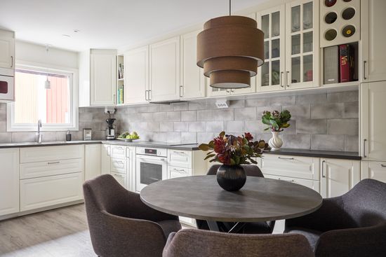 Villa, Radhus, Hedeforsvägen 18B, Stenkullen-Hedefors, Lerum