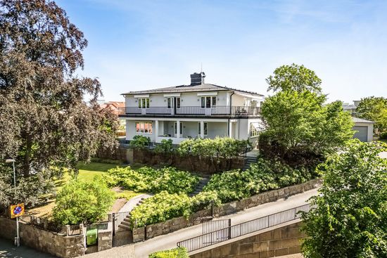 Villa, Sandbäcksgatan 5, Centralt/Trädgårdsföreningen, Linköping