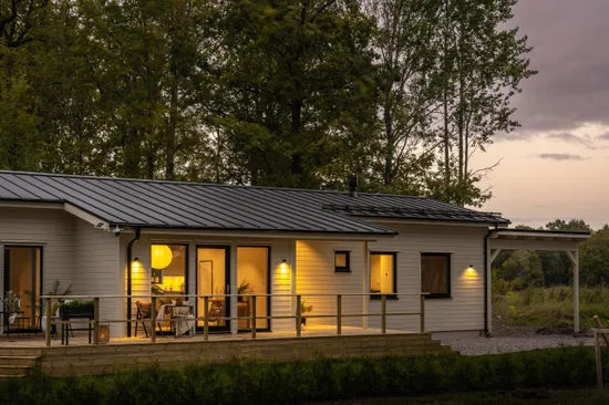 Villa, Framnäsudden 2, Ekeby-Almby, Örebro