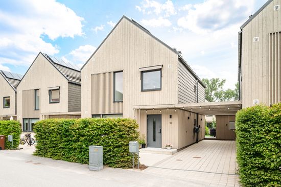 Bostadsrätt, Radhus, Stuterivägen 10, Jakobsberg, Järfälla