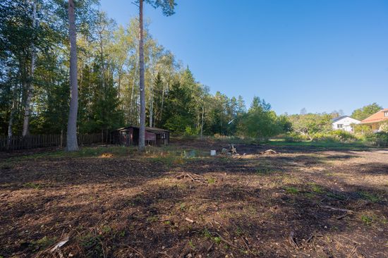 Tomt, Porsvägen 14B, Botkyrka