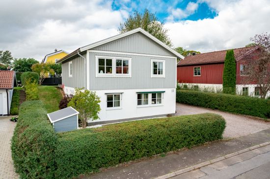 Villa, Ryttaregårdsvägen 15, Skara