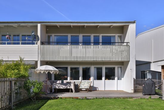 Villa, Radhus, Höjdenvägen 136, Lerum