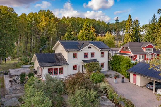 Villa, Hallkved Björkkulla 422, Funbo, Uppsala