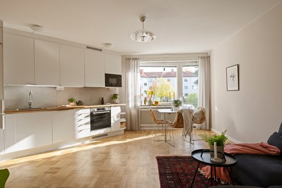 Bostadsrätt, Rusthållarvägen 167, Bagarmossen, Stockholm