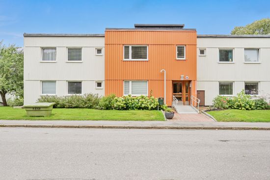 Bostadsrätt, Herrgårdsvägen 97, Centralt, Upplands Väsby