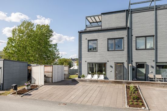 Bostadsrätt, Radhus, Vendelgränd 1, Skälby, Järfälla