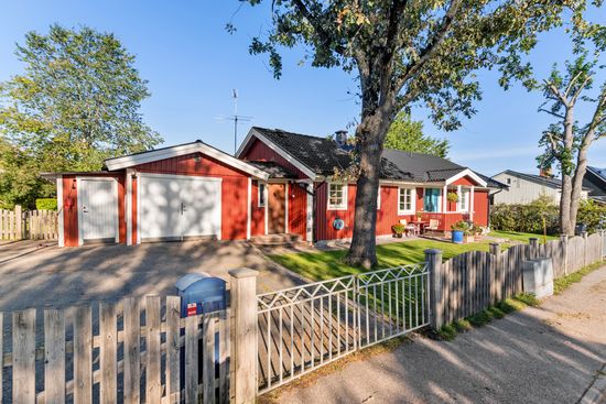 Villa, Kälvestavägen 109, Solhem, Stockholm