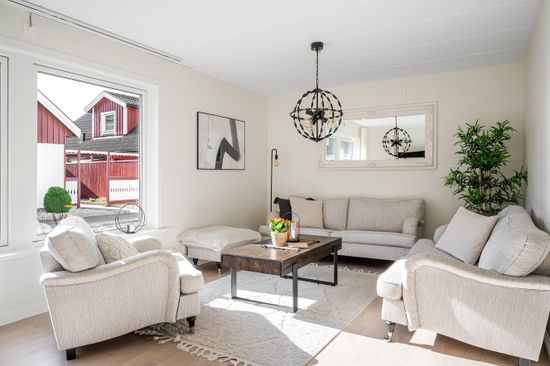 Villa, Radhus, Tenhultsvägen 57, Huskvarna Bråneryd, Jönköping