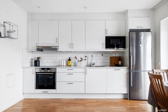 Bostadsrätt, Centralvägen 11, Huddinge C, Huddinge