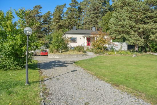 Villa, Bossgårdsvägen 16, Norrköping