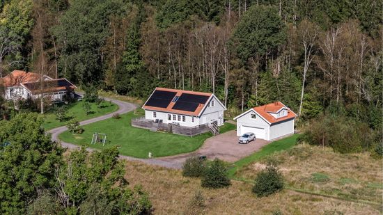 Villa, Vävra 297, Hålta, Kungälv