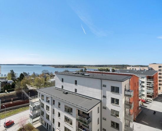 Bostadsrätt, Gjutartorget 2, entréplan, Kungsängen centrum, Upplands-Bro