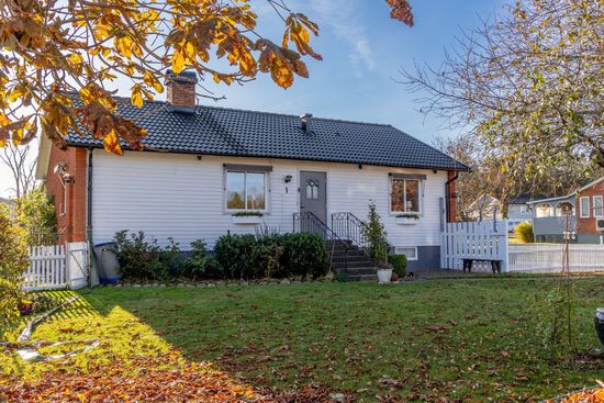 Villa, Kastanjvägen 1, Fliseryd, Mönsterås