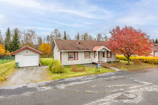 Villa, Smedvägen 20, Bjurholm