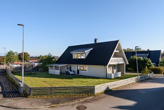 Villa, Rondellvägen 1, Hovshaga, Växjö