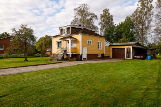 Villa, Västra gatan 35, Kumla