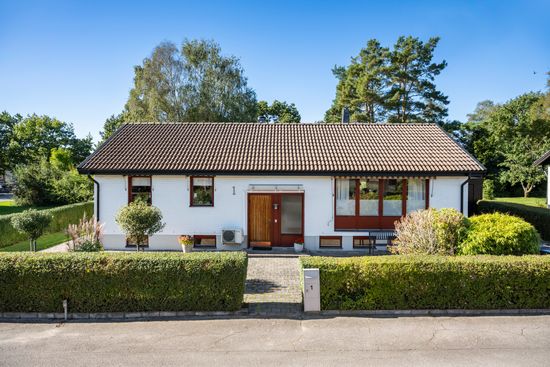 Villa, Älvsborgsgatan 1, Karlslund, Ängelholm