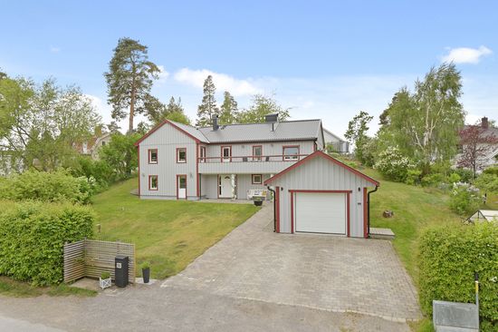 Villa, Gribbyvägen 55, Flysta, Stockholm