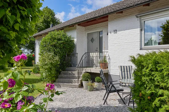 Villa, Munkhällagatan 12, Munka-Ljungby, Ängelholm