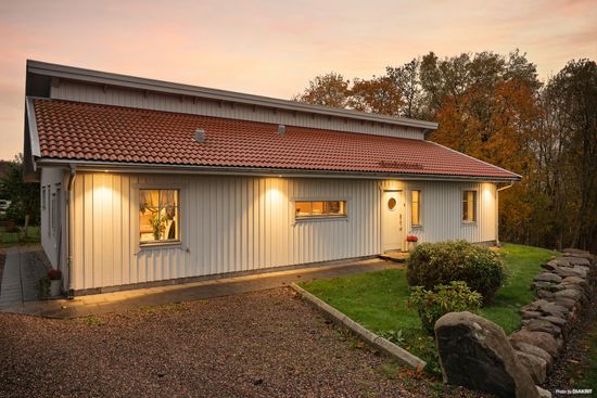 Villa, Grönsångarvägen 2B, Landvetter, Härryda