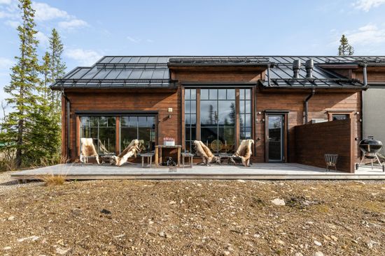 Radhus, Merakvägen 14A, Storhogna, Berg