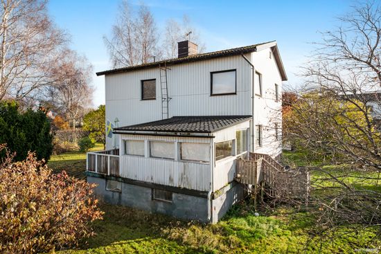 Villa, Storegårdsgatan 4, Mark