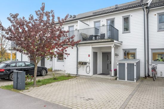 Radhus, Kalkstensgatan 30, Vilbergen, Norrköping