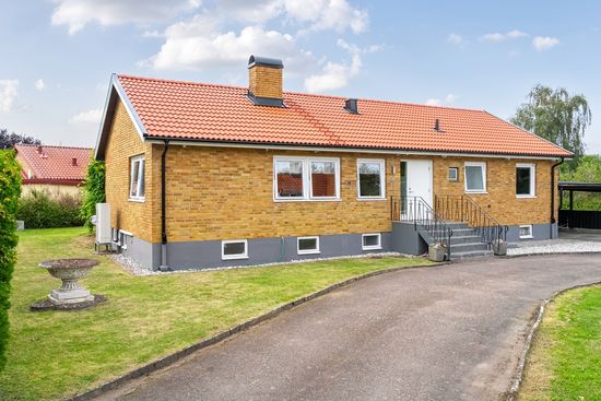 Villa, Åkaregatan 1A, Hyllinge, Åstorp