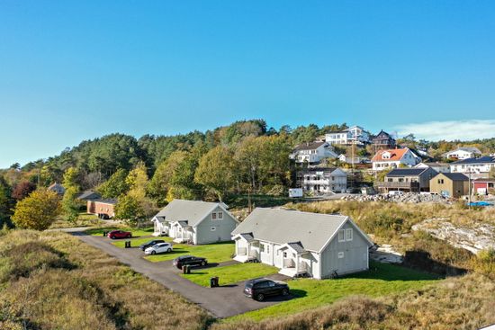 Villa, Radhus, Dammen på kärr, Torslanda - Amhult, Göteborg