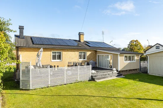 Villa, Halnavägen 22, Kilenområdet, Töreboda