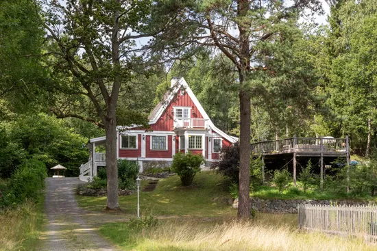 Villa, Karlskronaviksvägen 74, Salem