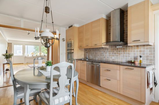 Bostadsrätt, Axvägen 65, 1tr, Viksjö, Järfälla