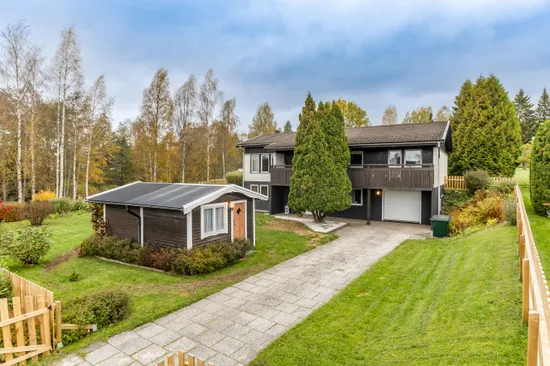 Villa, Hammarvägen 4, SMEDJEBACKEN Morgårdshammar, Smedjebacken