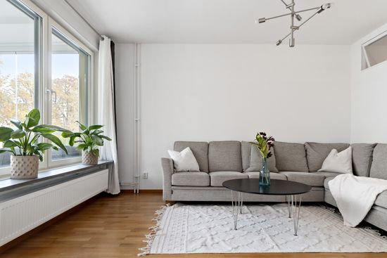 Bostadsrätt, Johan Skyttes väg 380, 1tr, Långbro Park, Stockholm