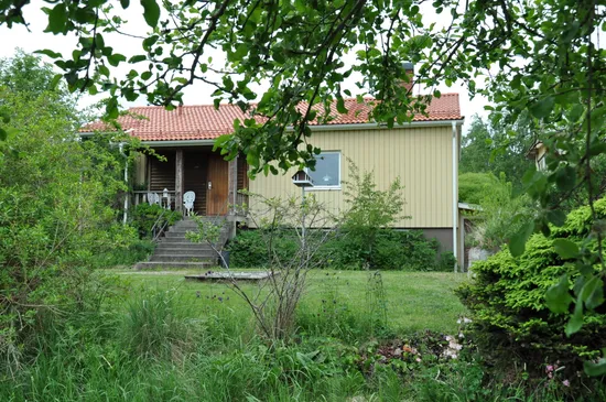 Villa, Gård/Skog, Bred Hamby 1, Enköping