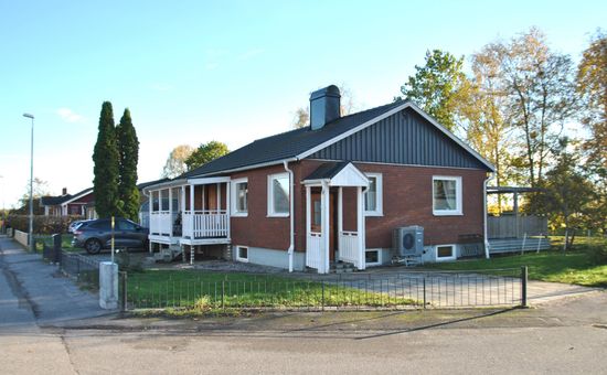 Villa, Trädgårdsgatan 7, Mellerud